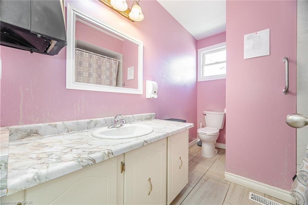 178 Athenia Drive Property Photo 19