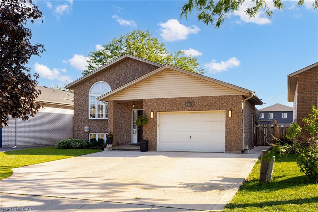 7880 Ascot Circle