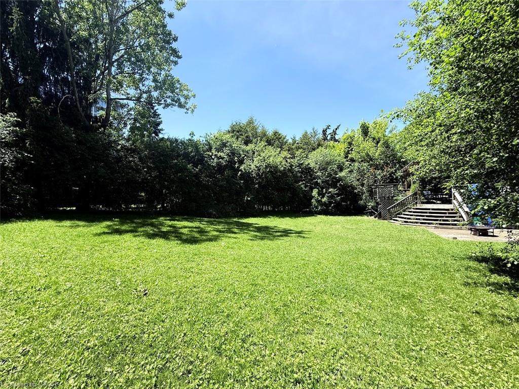 20 Cardill Crescent Property Photo 22