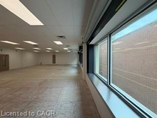 51-1077 North Service Road Property Photo 4