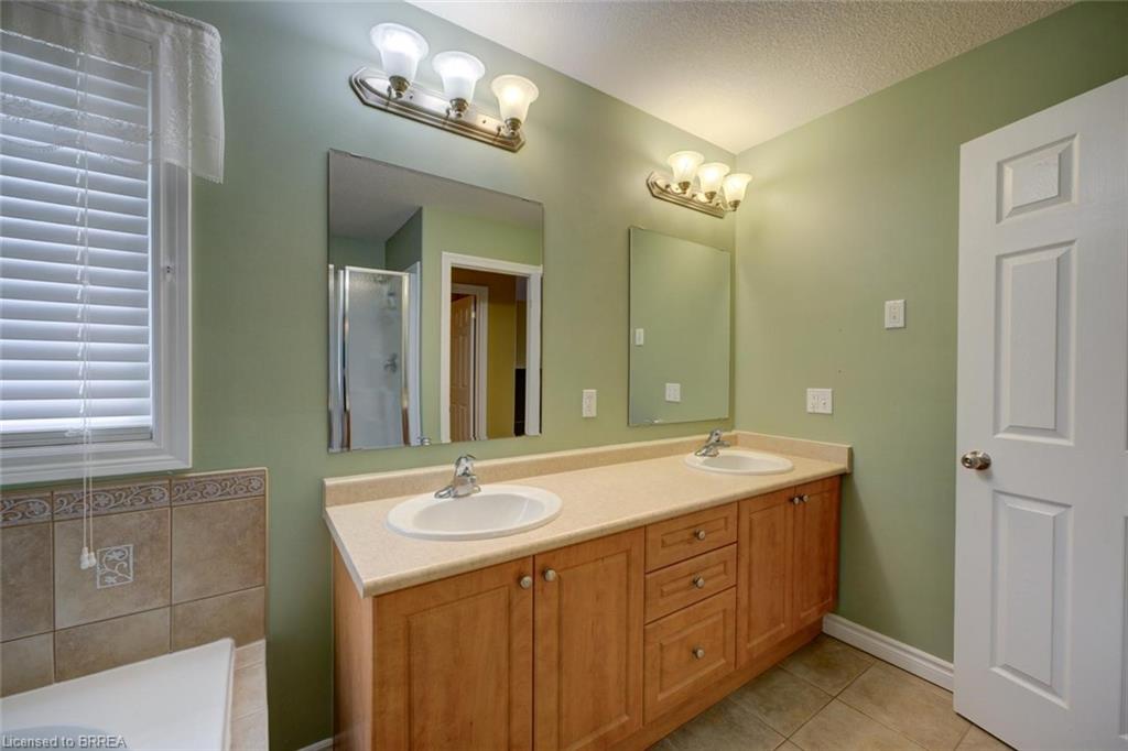 44 Mcqueen Drive Property Photo 9