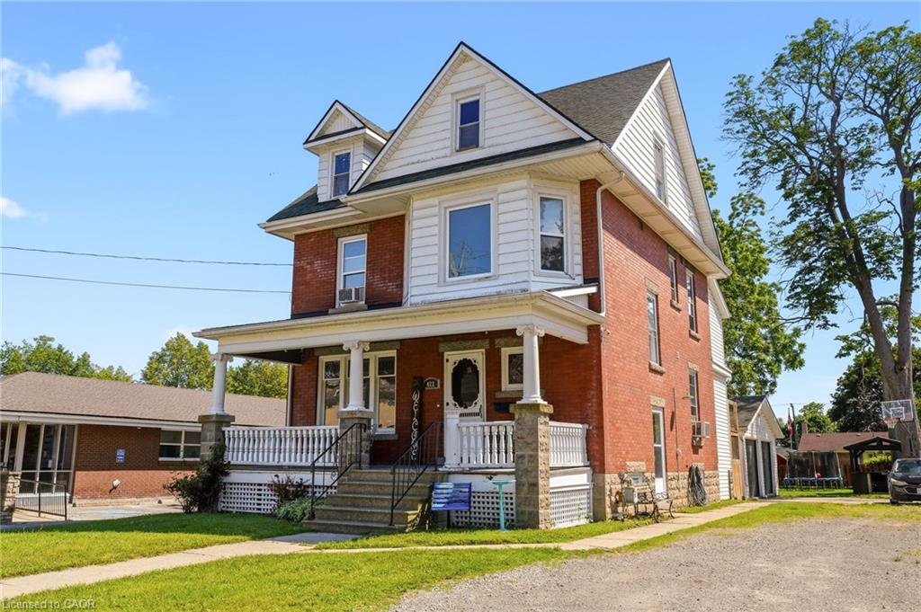 422 Lock Street W Property Photo 2