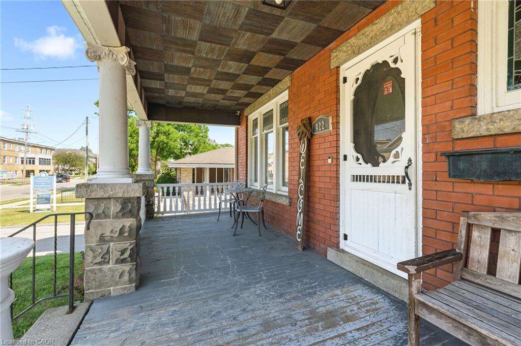 422 Lock Street W Property Photo 3