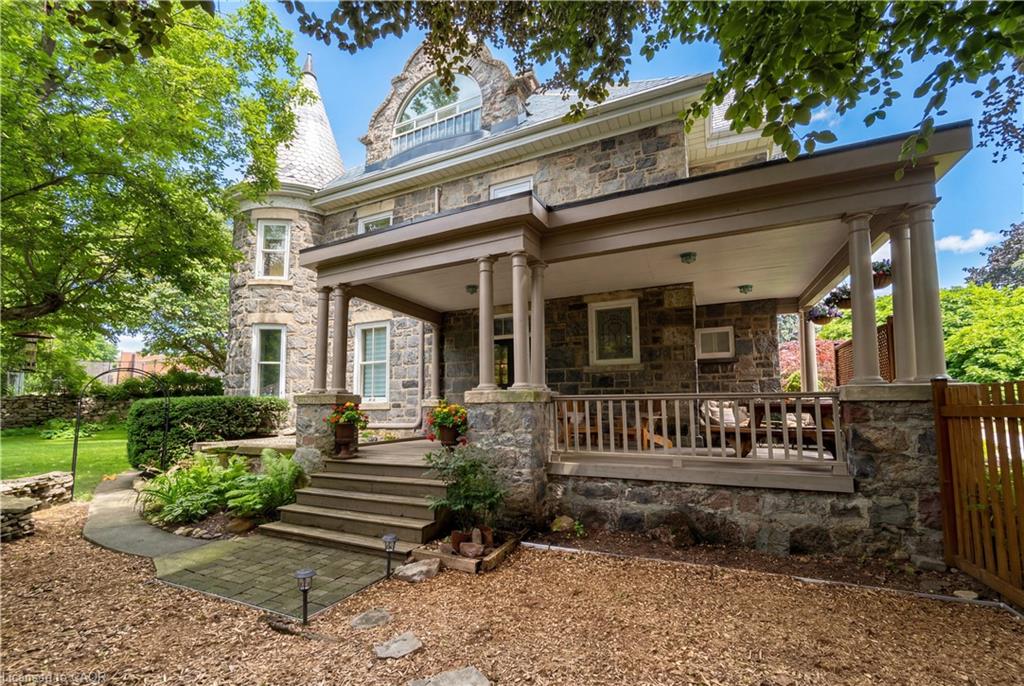 54 Bruce Street Property Photo 1