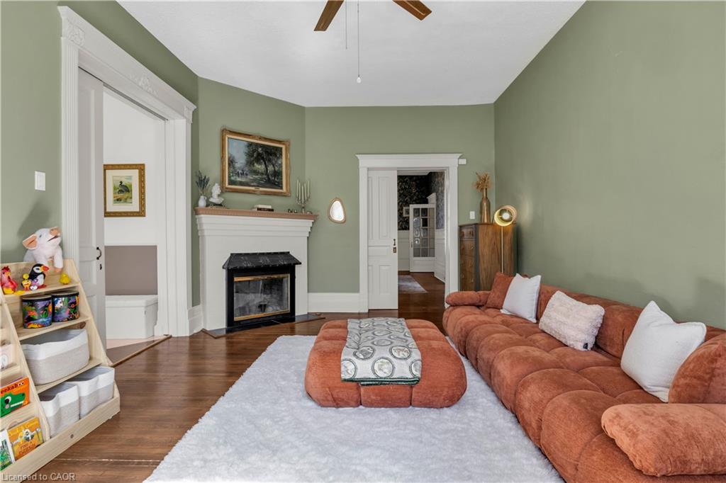 54 Bruce Street Property Photo 17