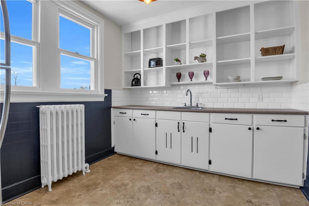 54 Bruce Street Property Photo 32