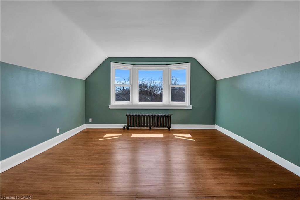 54 Bruce Street Property Photo 37