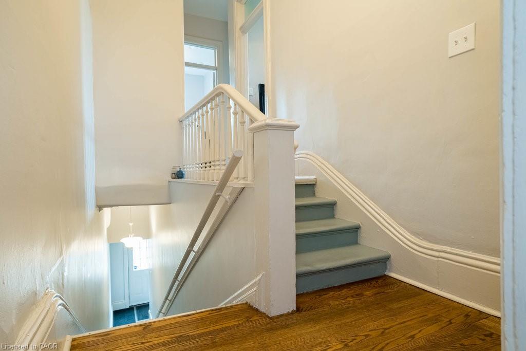 146 Forest Avenue Property Photo 6