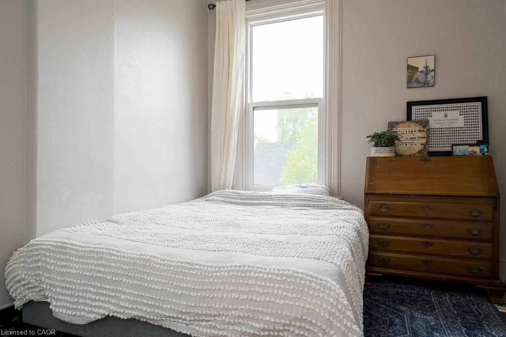146 Forest Avenue Property Photo 9