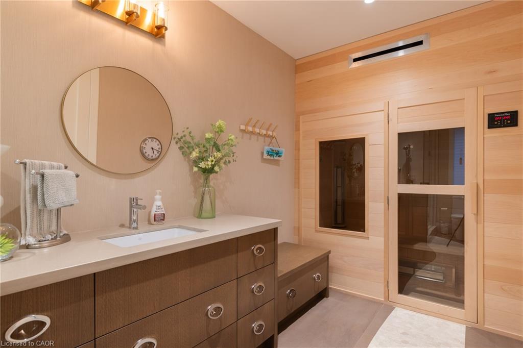 129 Wolfdale Avenue Property Photo 35