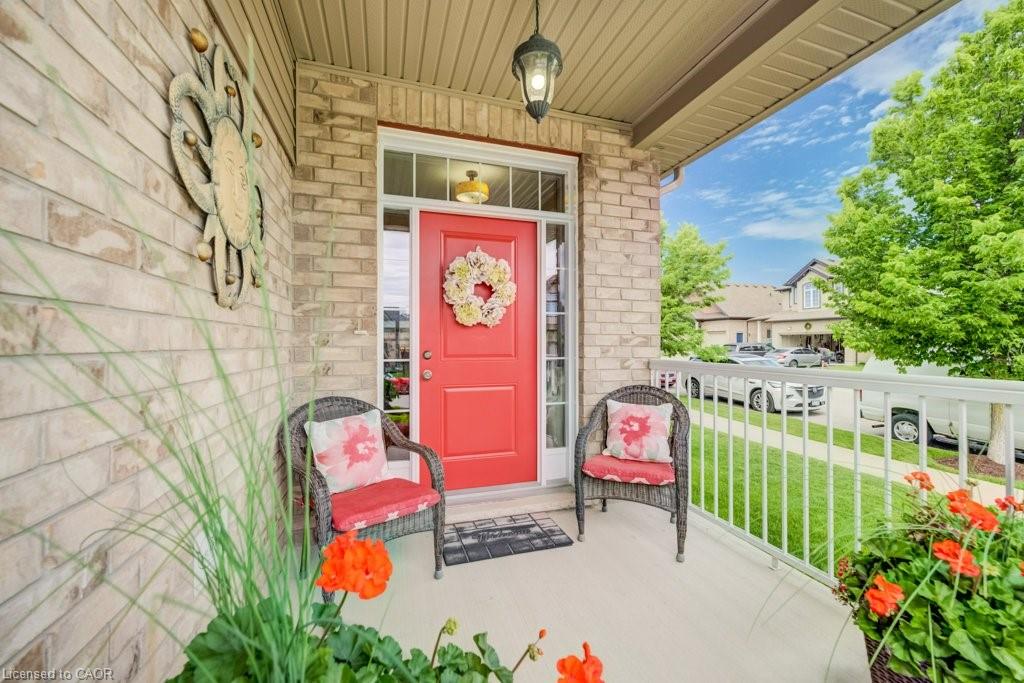 300 Watervale Crescent Property Photo 4