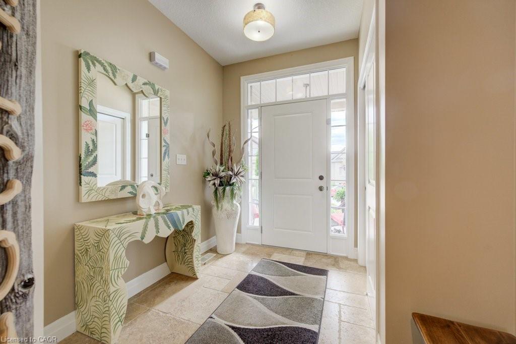 300 Watervale Crescent Property Photo 5