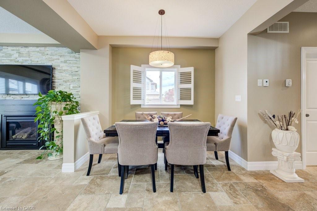 300 Watervale Crescent Property Photo 7