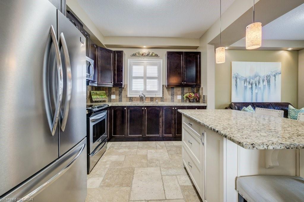300 Watervale Crescent Property Photo 10