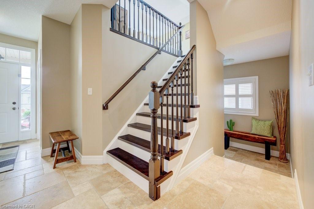 300 Watervale Crescent Property Photo 18