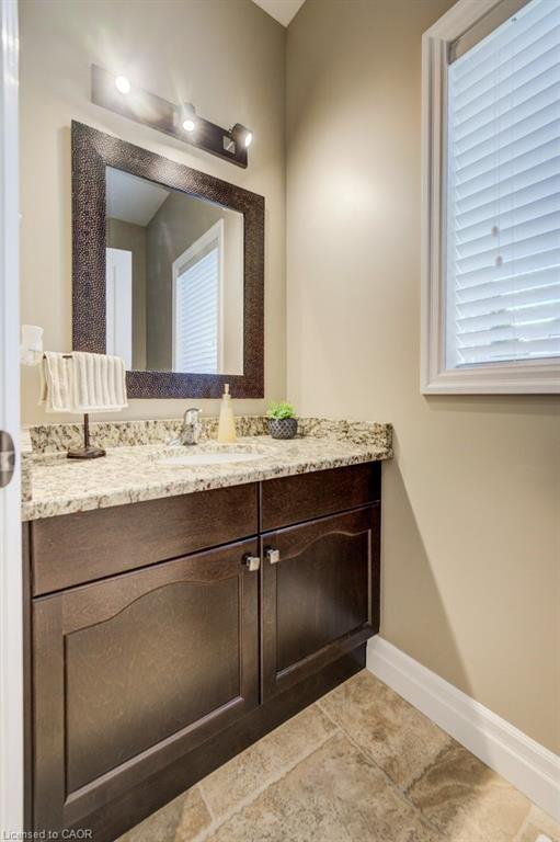 300 Watervale Crescent Property Photo 19
