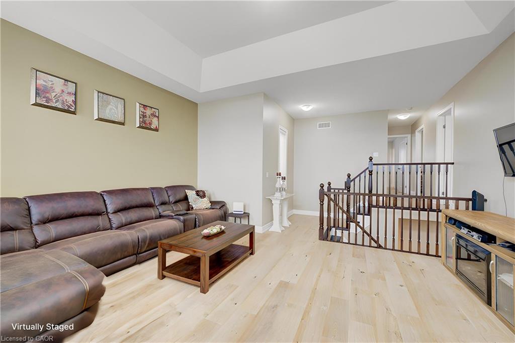 300 Watervale Crescent Property Photo 21
