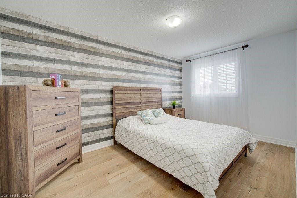 300 Watervale Crescent Property Photo 23
