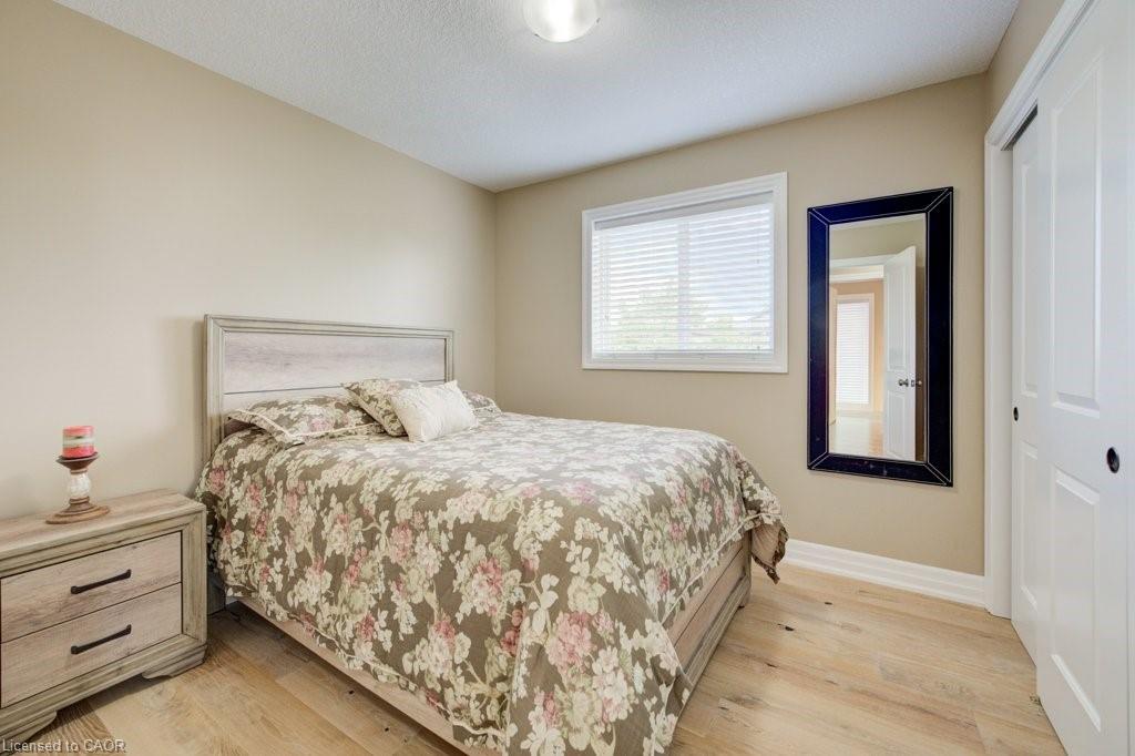 300 Watervale Crescent Property Photo 25