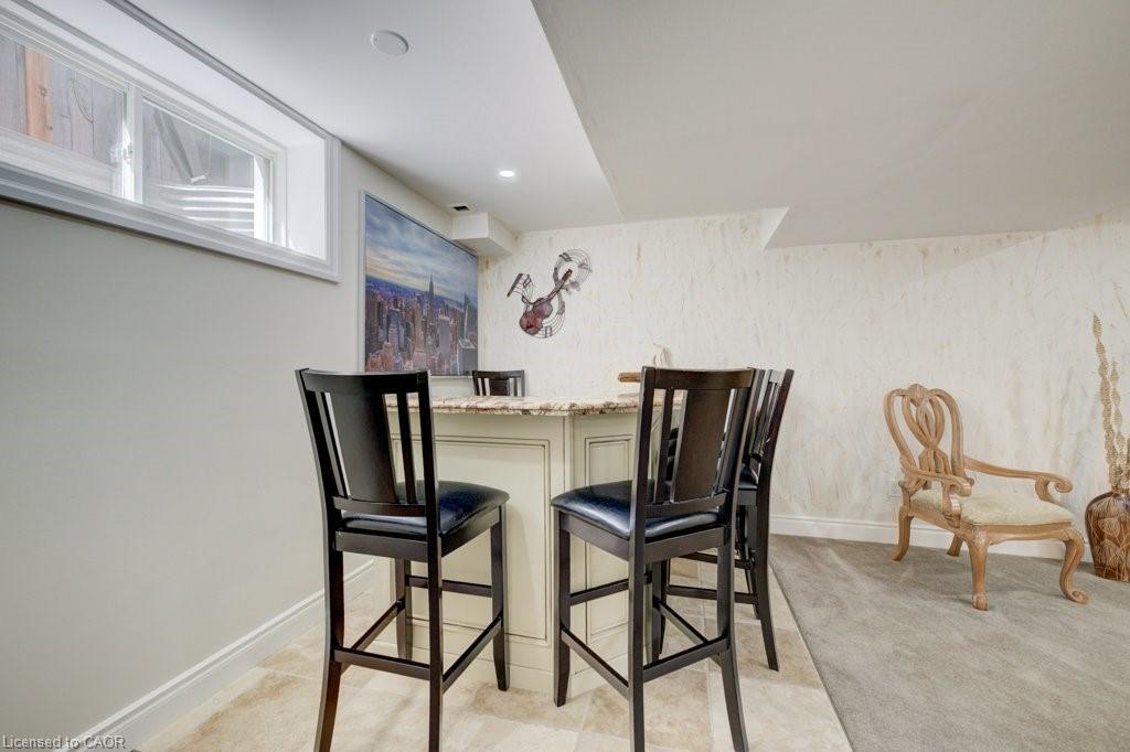 300 Watervale Crescent Property Photo 33