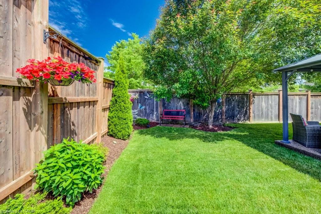 300 Watervale Crescent Property Photo 40