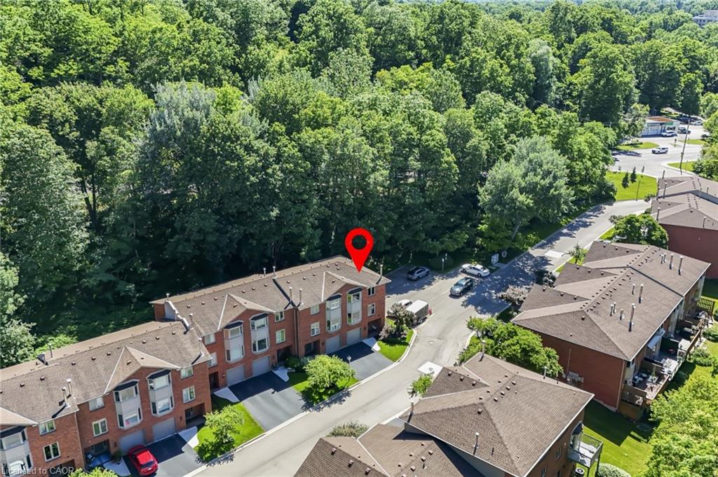 25-30 Osler Drive Property Photo 45