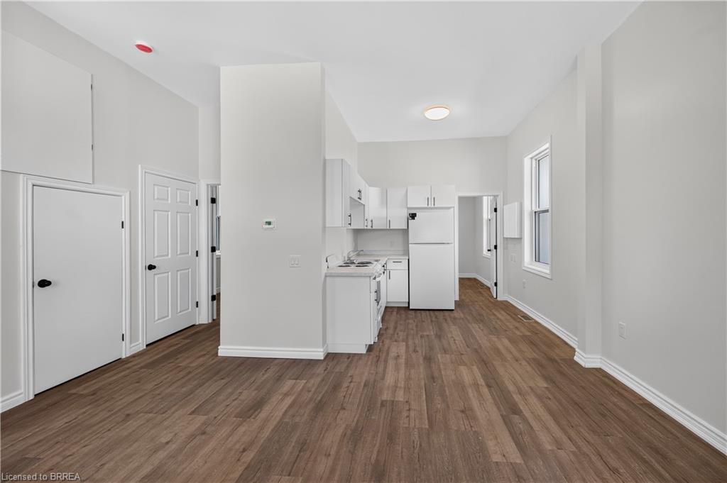 6 Duke Street Property Photo 10