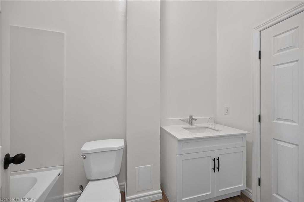 6 Duke Street Property Photo 18