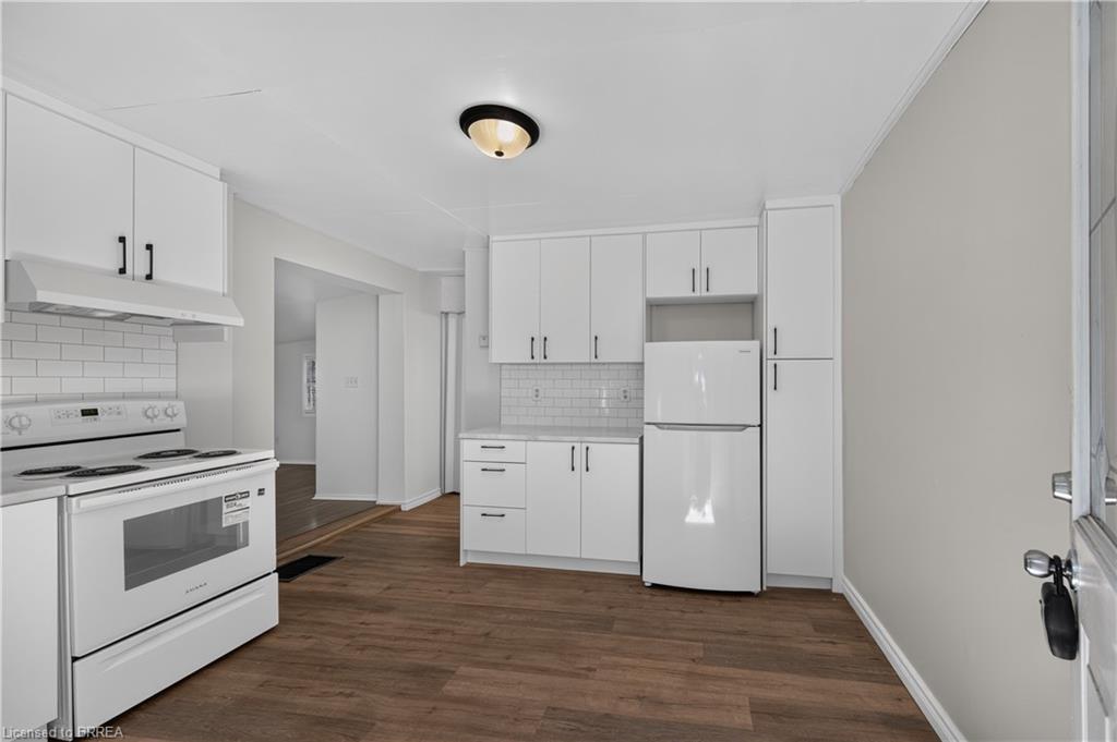 6 Duke Street Property Photo 24