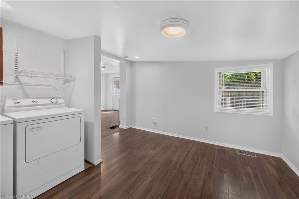 6 Duke Street Property Photo 32