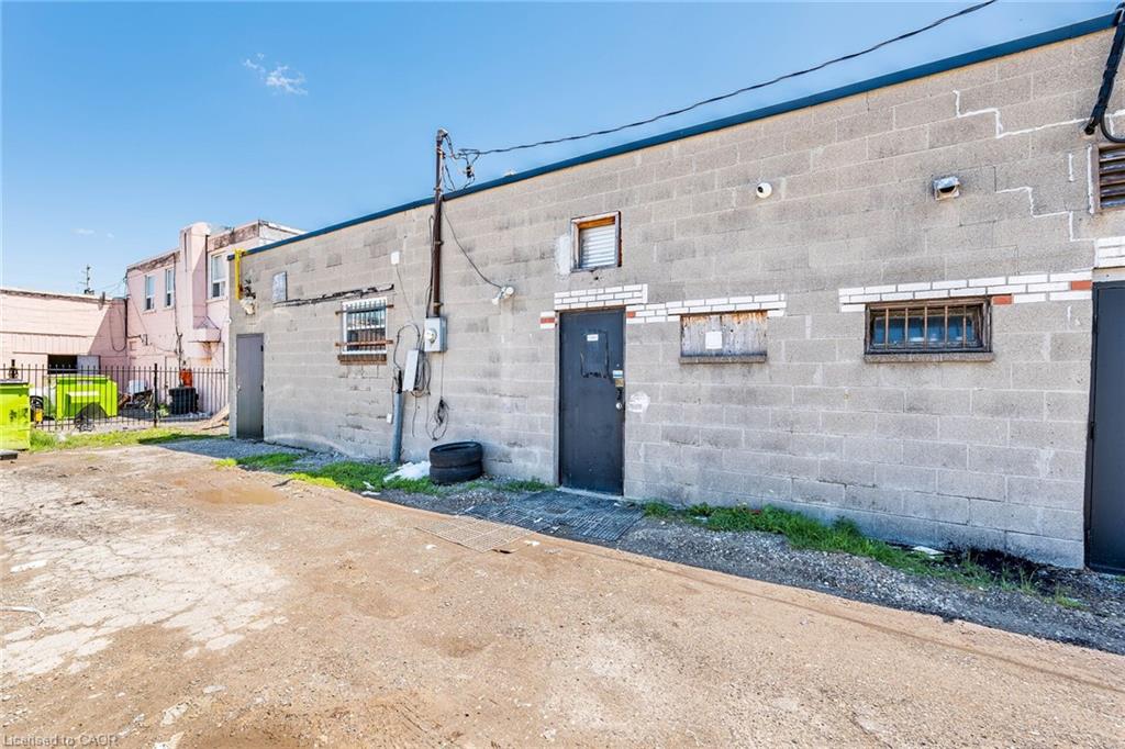 44 Dean Street Property Photo 38