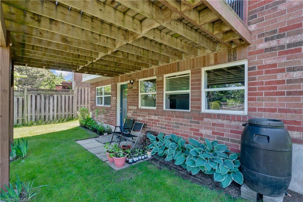 298 Garth Massey Drive Property Photo 5