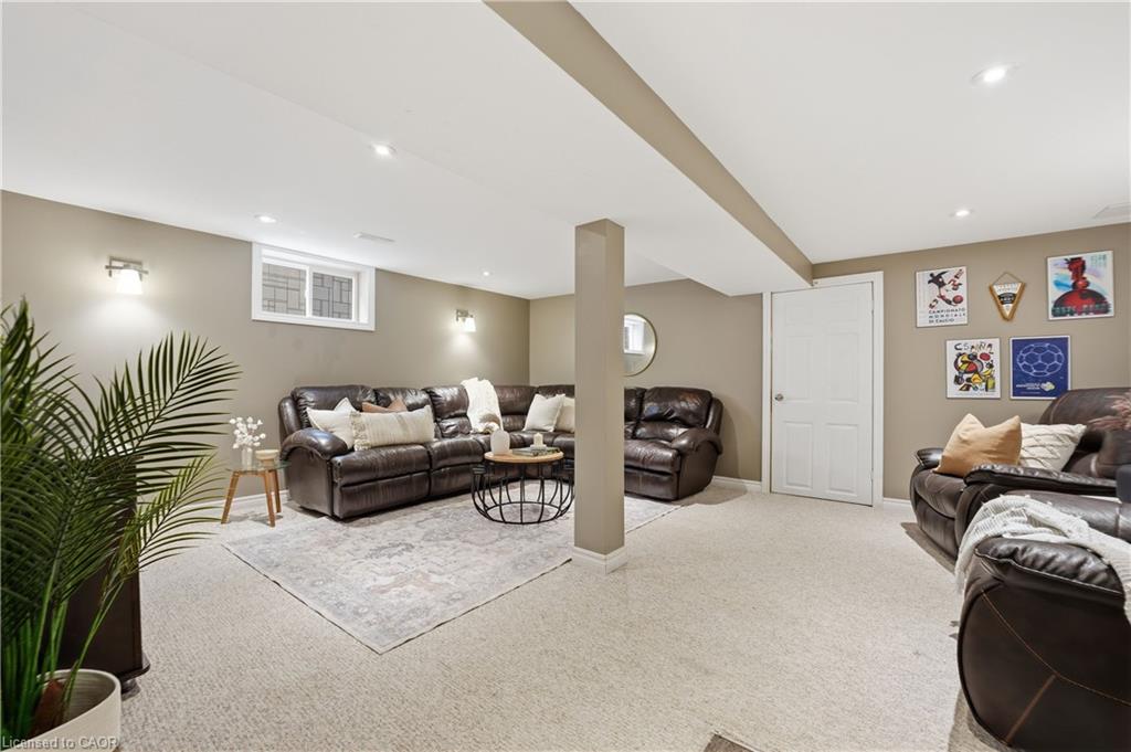 477 Queen Victoria Drive Property Photo 33