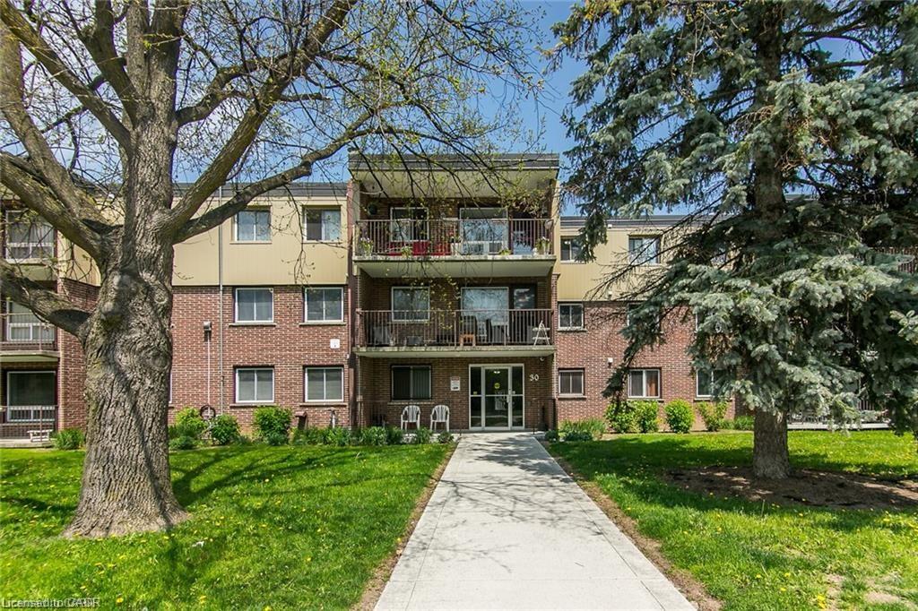 203-30 Avalon Place Property Photo 1