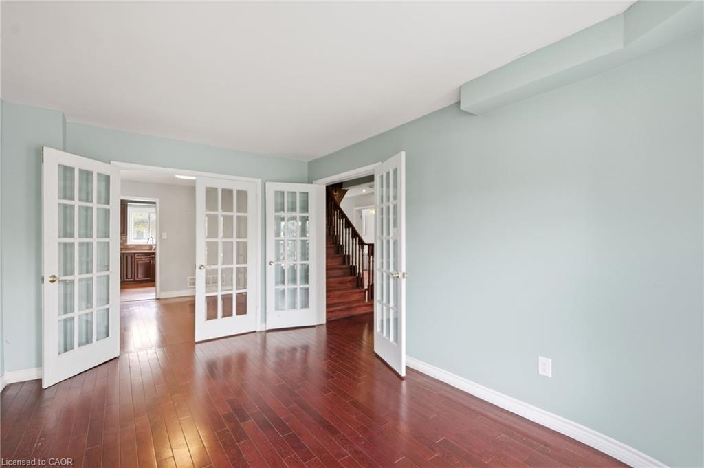 31 Castlehill Road Property Photo 5