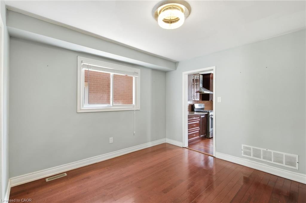 31 Castlehill Road Property Photo 11