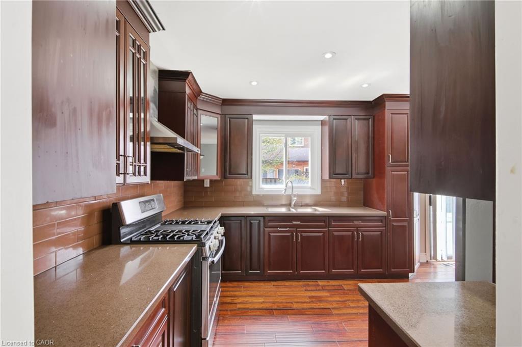31 Castlehill Road Property Photo 12