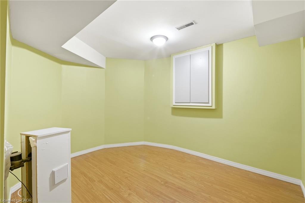 31 Castlehill Road Property Photo 33