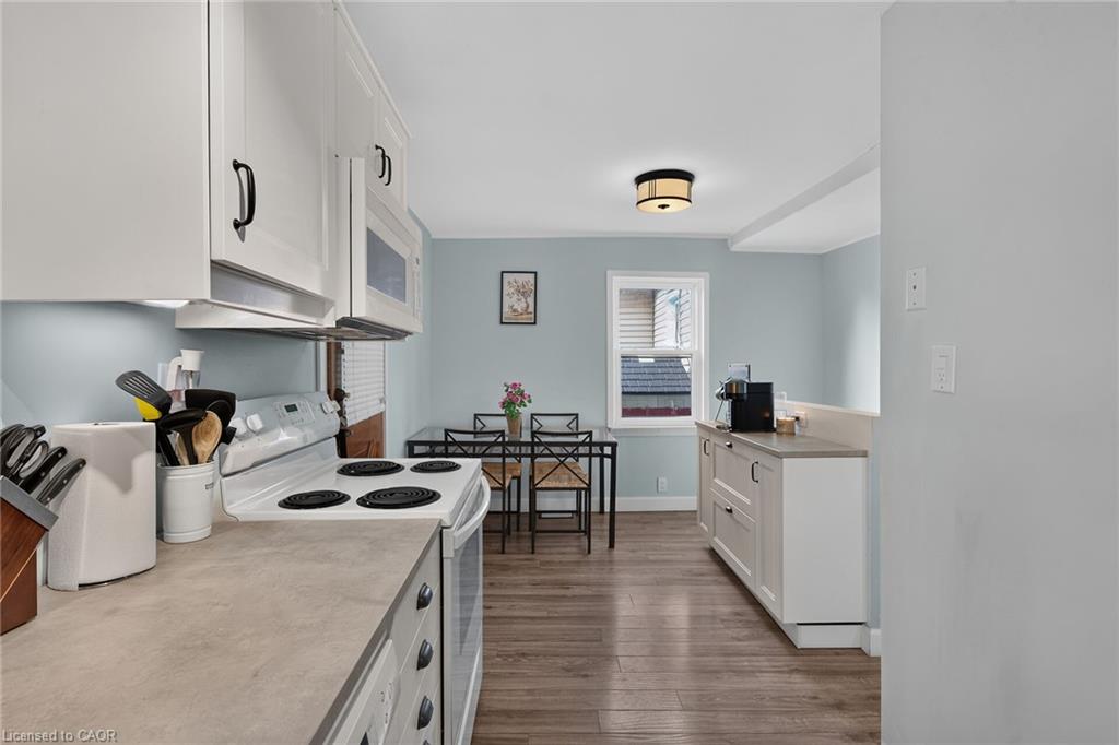 220 Paling Avenue Property Photo 19