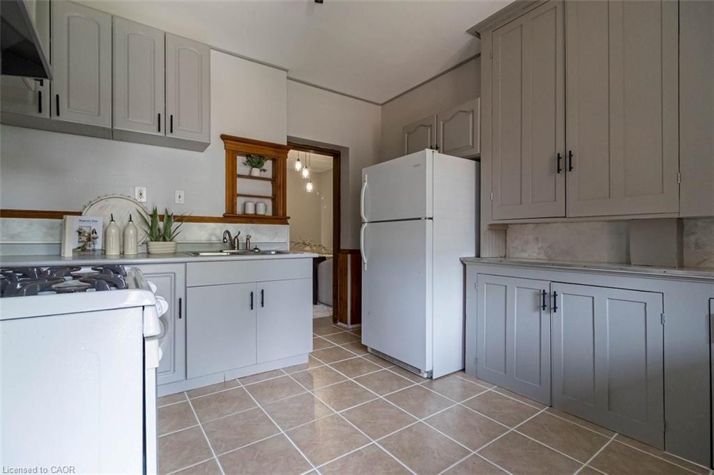 82 Burris Street Property Photo 18