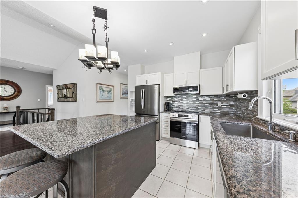 43 Allegra Drive Property Photo 14