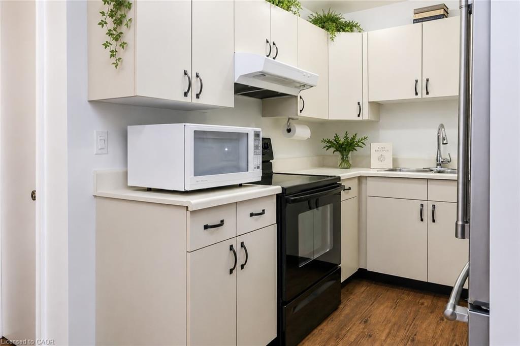 9 Trafalgar Road Property Photo 7