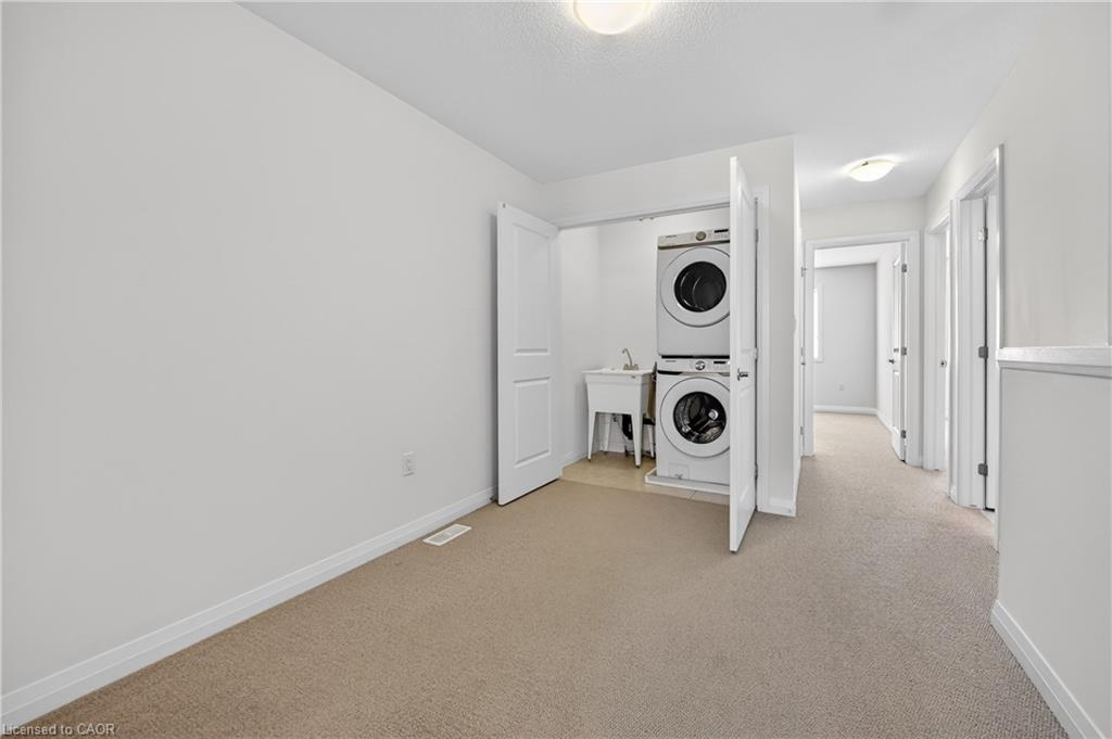 3963 Crown Street Property Photo 15