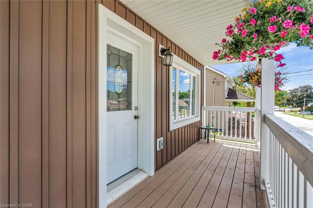 117 Helena Street Property Photo 33