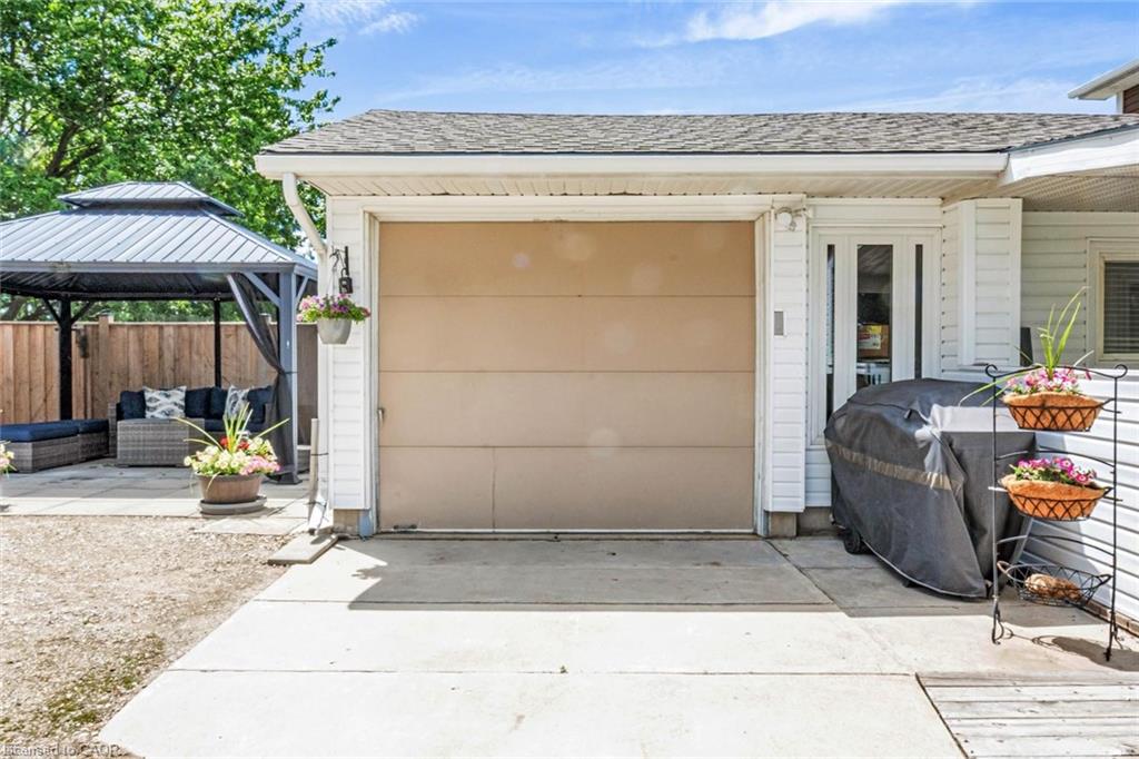 117 Helena Street Property Photo 35