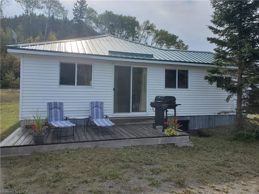 464 Highway 11 Property Photo 1