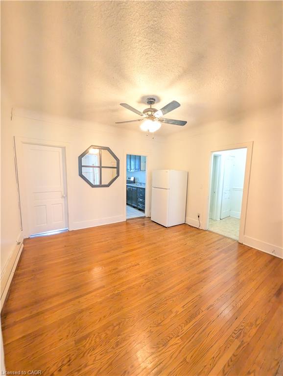 A-359 Brant Street Property Photo 4