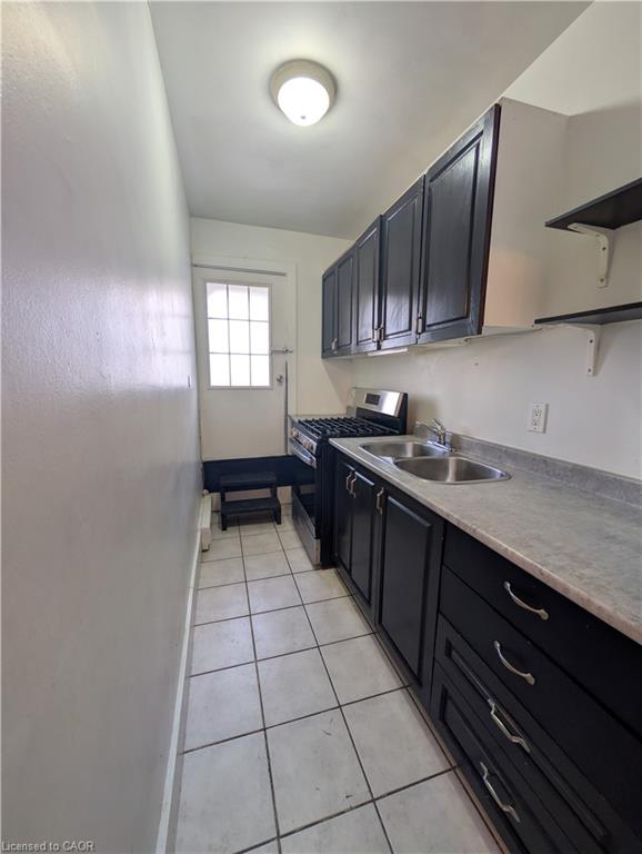 A-359 Brant Street Property Photo 6