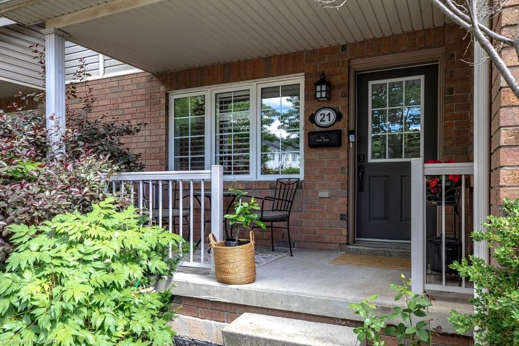 21-100 Beddoe Drive Property Photo 3