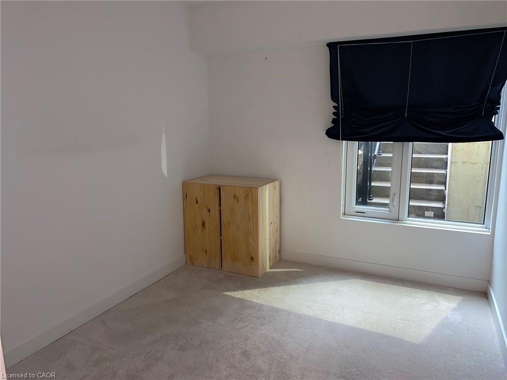 701-1131 Cooke Boulevard Property Photo 7